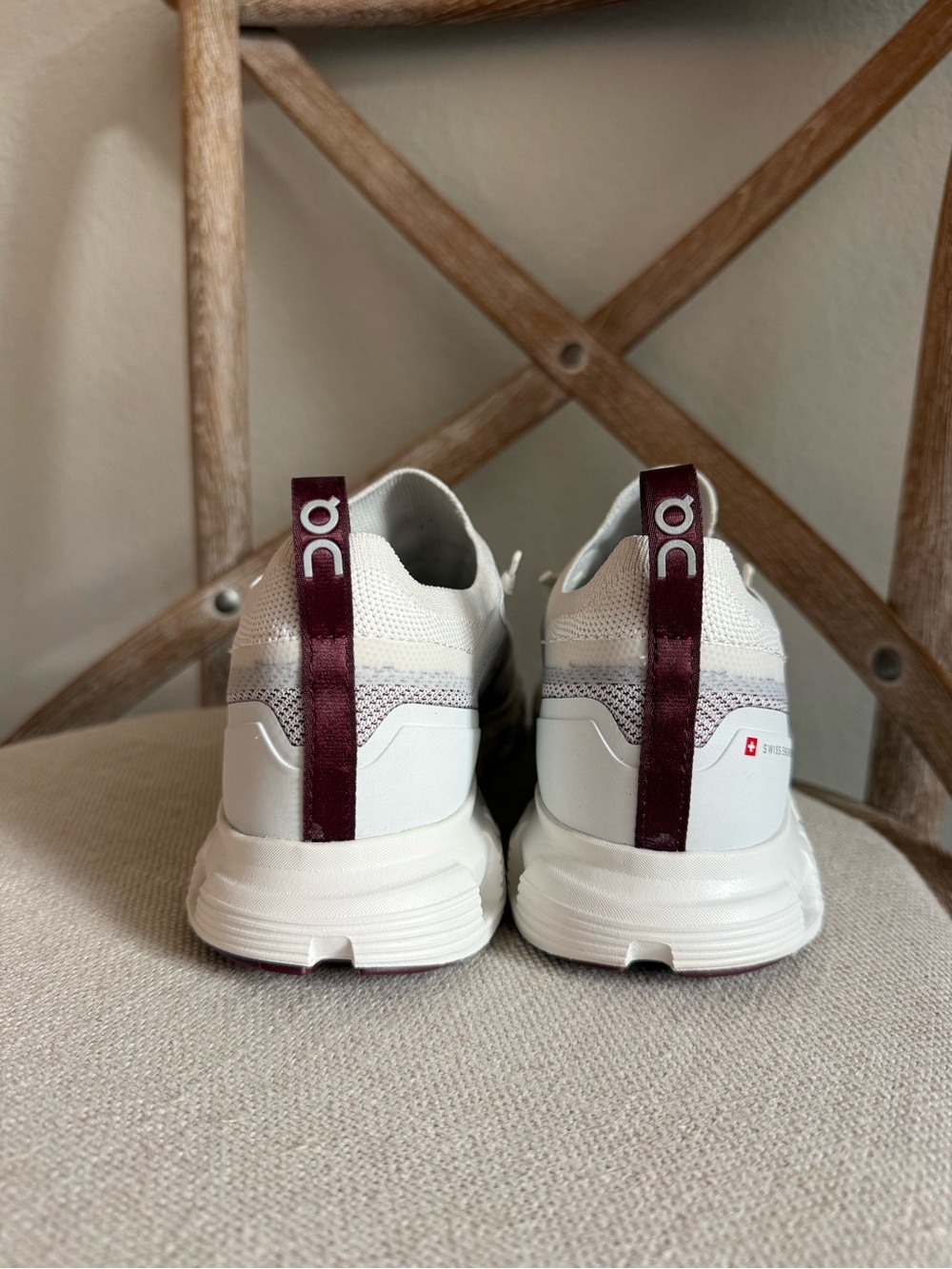On Cloud 6 Versa Sneakers ice maroon - Picture 4 of 8